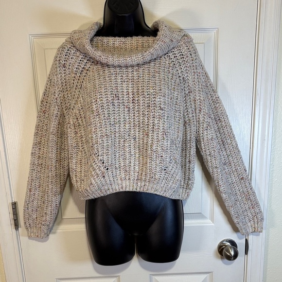 moon & madison Sweaters - moon & madison Speckled Knit Cowl Neck Cropped Sweater - Cream- Size M